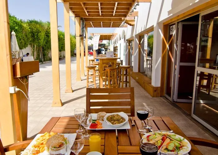 Üdülőközpont Oonas Dive Club Sarm es-Sejk