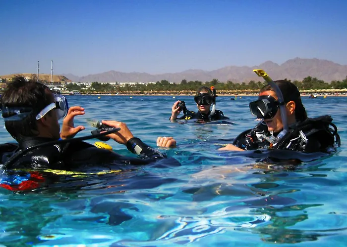 Üdülőközpont Oonas Dive Club Sarm es-Sejk